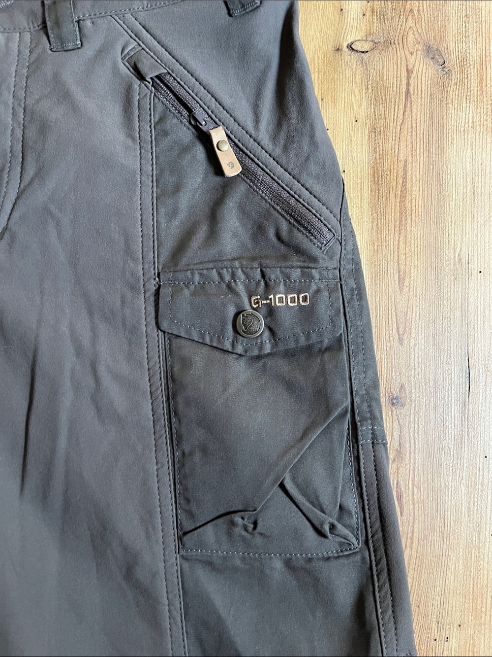FJALLRAVEN Women's 26 Brown Nikka Shorts G-1000 - Picture 2 of 8
